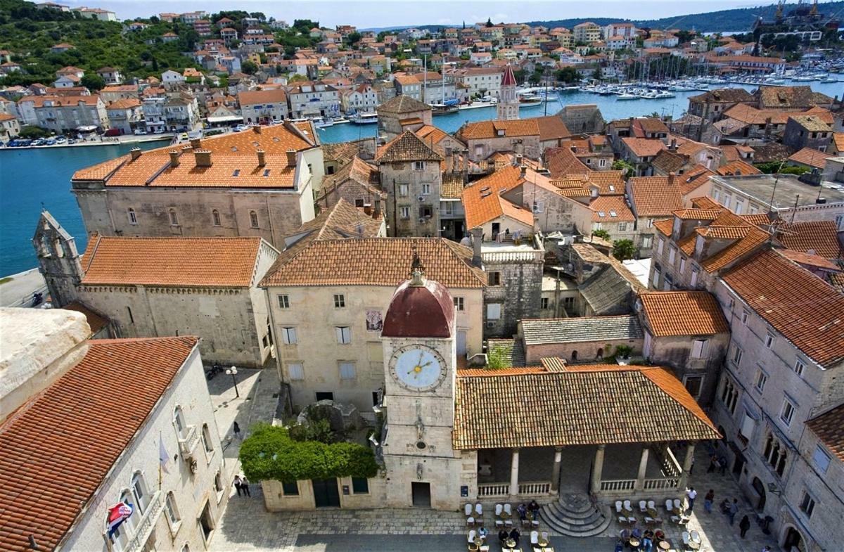 Apartman Karlo Antonio Trogir Exterior foto